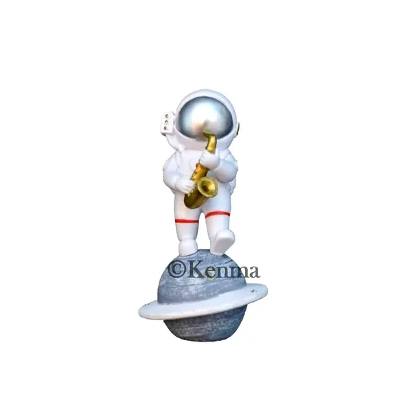 Astronaut_Tiny_Tan_Music_Band_Figurine_Space_Man_Space_Ship_Standee_Action_Figure_(6L_X_4W_X_15H_Cm)
