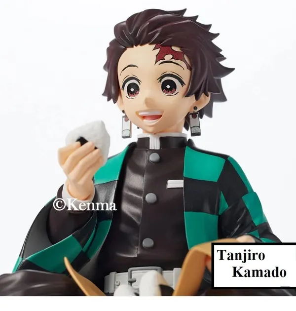 Demon_Slayer_Tanjiro_Kamado_Perching_Sitting_Eating_Action_Figure_Kimetsu_No_Yaiba_Pm_Perching_Anime_Figure_Weeb_Manga_Collectible