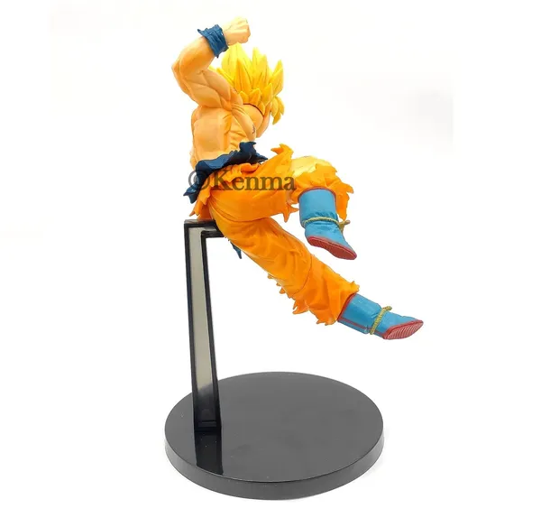 Dbz_Son_Goku_And_Frieza_Super_Saiyan_Fight_Action_Figure
