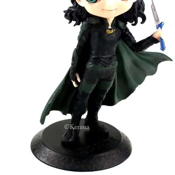 Loki_With_Knife_Action_Figure_Thors_Brother_Super_Hero_Figurine_With_Stand_Collectible_Model_Toy_(8L_X_8W_X_16H_Cm)