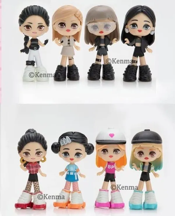 Blackpink_Band_Set_Of_8_Figures_(9_Cm)