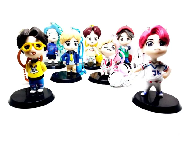 Bts_Bt21_Music_Band_Action_Figures_Set_6_(14L_X_5W_X_13H_Cm)