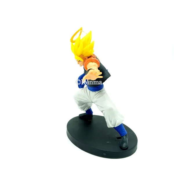 Gogeta_Super_Saiyan_Yellow_With_Halo_Action_Figure_(13L_X_9W_X_16H_Cm)