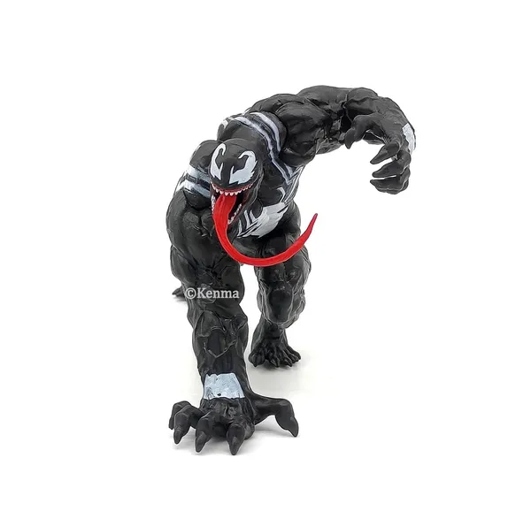 Venom_Attacking_Mode_Action_Figure_Model_2_Avengers_Marvel_Colletible_Model_Toy
