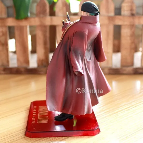 One_Piece_Roronoa_Zoro_Dead_Or_Alive_Figurine