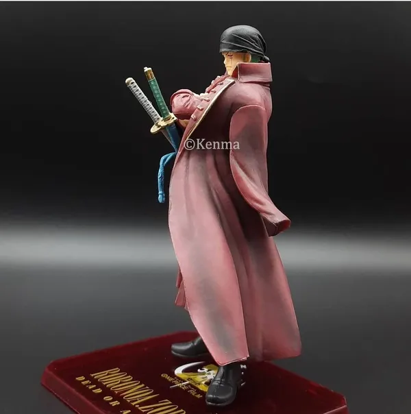 One_Piece_Roronoa_Zoro_Dead_Or_Alive_Figurine