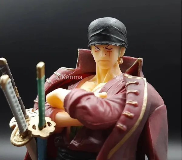 One_Piece_Roronoa_Zoro_Dead_Or_Alive_Figurine