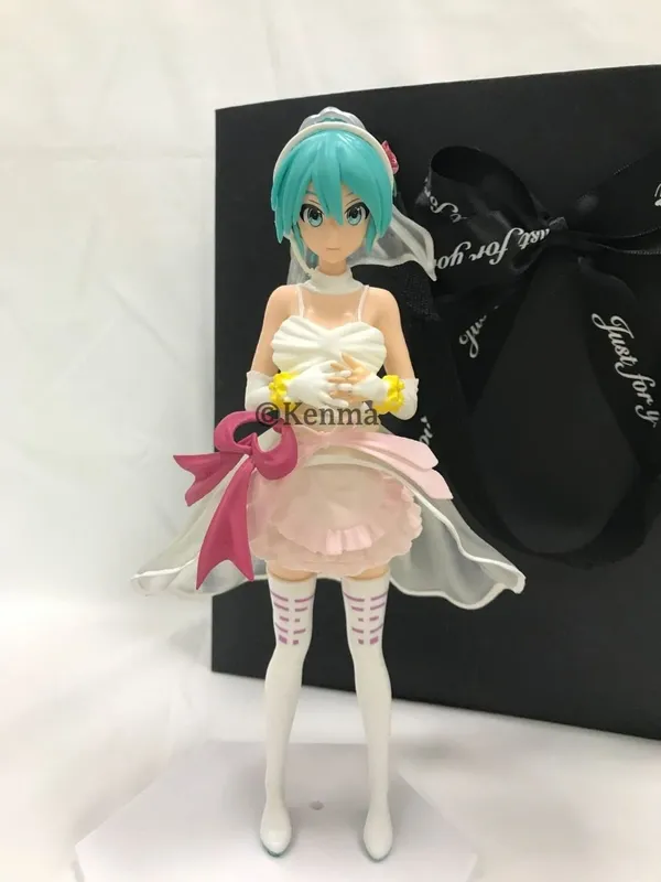 Sega_Project_Diva_Arcade_Future_Tone_Hatsune_Miku_Exquisite_White_Wedding_Dress_Action_Figure_Toy_Figurine_Weeb_Manga_Collectible_(18_Cm)