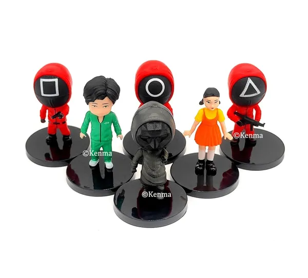 Squd_Games_Set_Of_6_Action_Figures_Weeb_Manga_Collectible