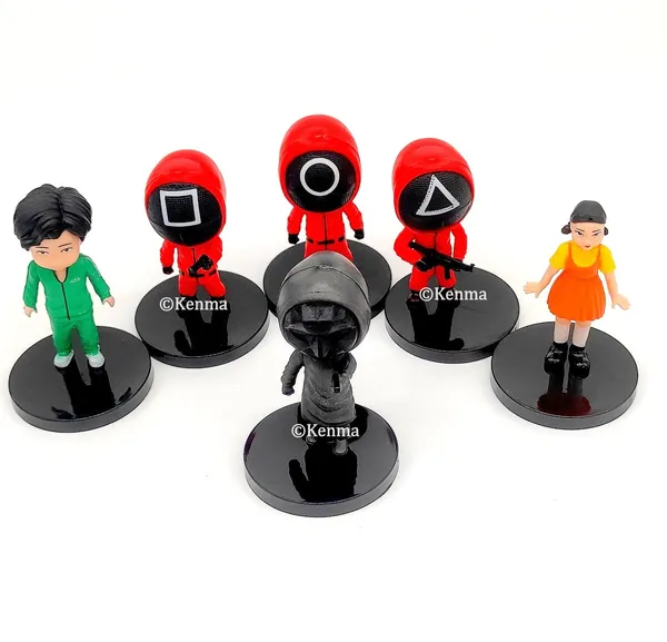 Squd_Games_Set_Of_6_Action_Figures_Weeb_Manga_Collectible