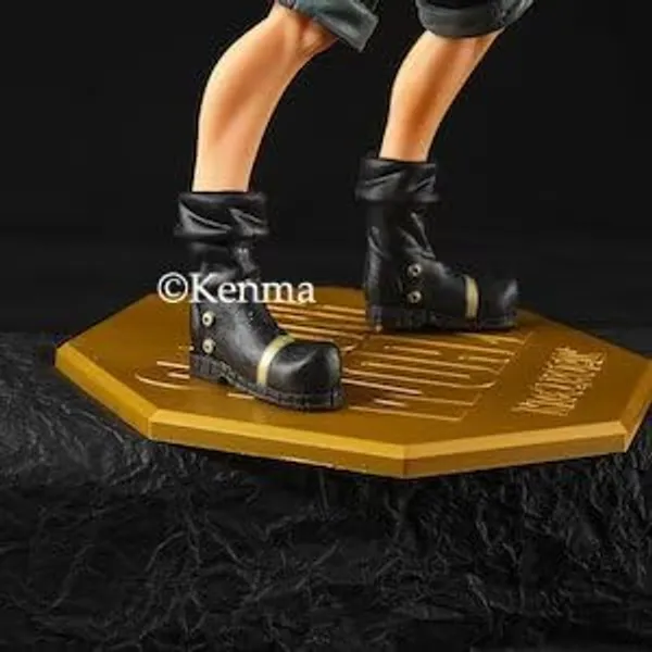 __One_Piece_Portgas_D._Ace_Collectible_Figure,_Anime_Figure,_Ace_Manga_Toy_Doll,_Brotherhood_Action_Figure,_Whiteboard_Pirates,_Puma_D._Ace_(22_Cm)