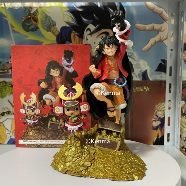 One_Piece_Treasury_Set_Of_4_Luffy_Nami_Chopper_Zoro