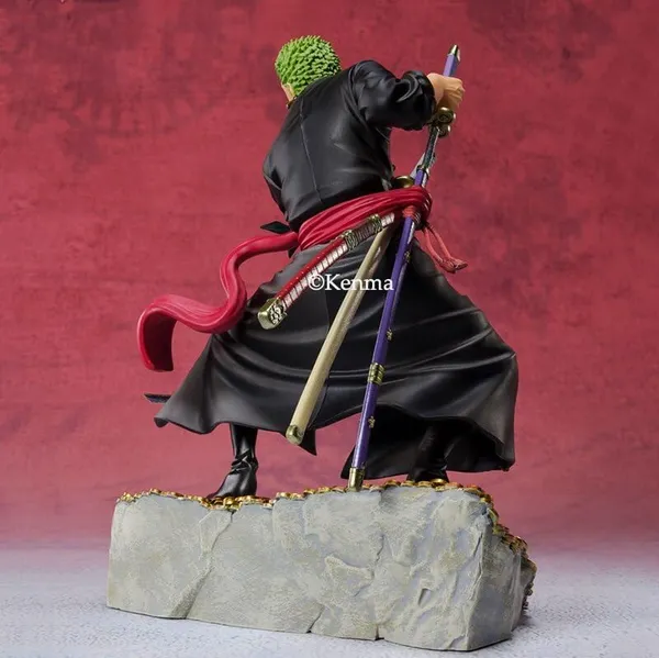One_Piece_Treasury_Set_Of_4_Luffy_Nami_Chopper_Zoro