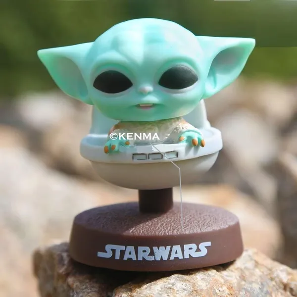 Star_Wars_Mandalorian_Baby_Yoda_Model_B_Bobblehead_Action_Figure_Bobble_Head_Pvc_Figurine_Toy_(12L_X_12W_X_15H_Cm)