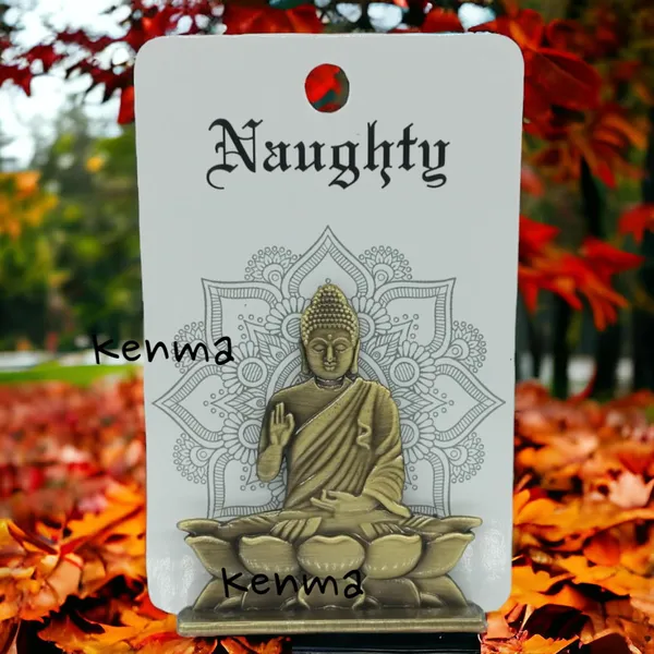 Lord_Gautam_Buddha_Brass_Colour_Idol_Figure_For_Desk_Table_&_Car_Dashboard_Metal_Figure_(6.5_Cm)