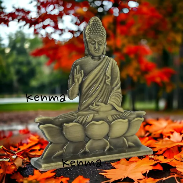 Lord_Gautam_Buddha_Brass_Colour_Idol_Figure_For_Desk_Table_&_Car_Dashboard_Metal_Figure_(6.5_Cm)