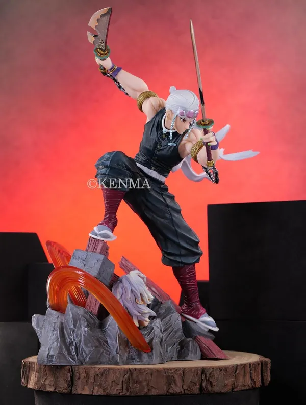 Demon_Slayer_Anime_Tengen_Uzui_Attacking_Mode_2_Face_Action_Figure_Pvc_(27_Cm)