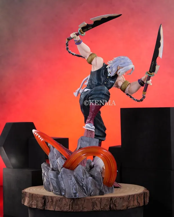Demon_Slayer_Anime_Tengen_Uzui_Attacking_Mode_2_Face_Action_Figure_Pvc_(27_Cm)