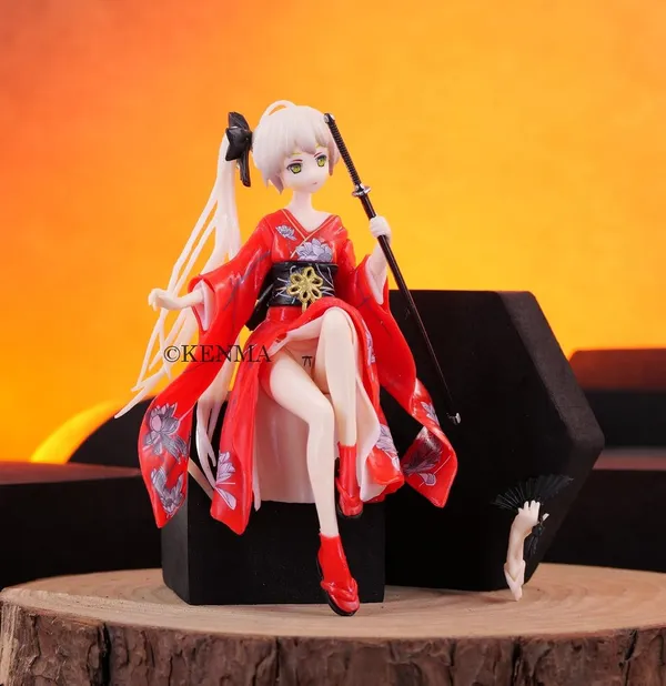 Kasugano_Sora_Figure_Anime_Red_Dress_Replaceable_Hand_Props_(C_Fan+Sword)_Model_3_Pvc_(14_Cm)