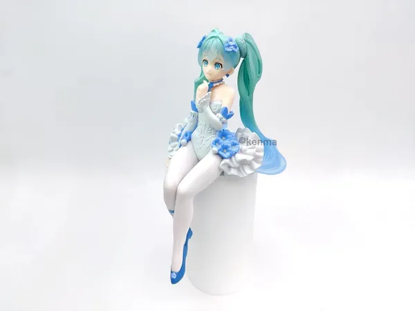 Hatsune_Miku_-_Fairy_Nemophila_Noodle_Stopper_Action_Figure_Pvc_Figurine_Model_Xy_Pvc