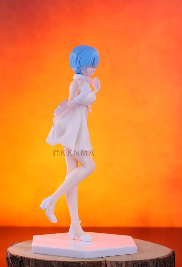 Re_Zero_Starting_Life_In_Another_World_Rem_Figure_Model_Zy_Pvc_(24_Cm)