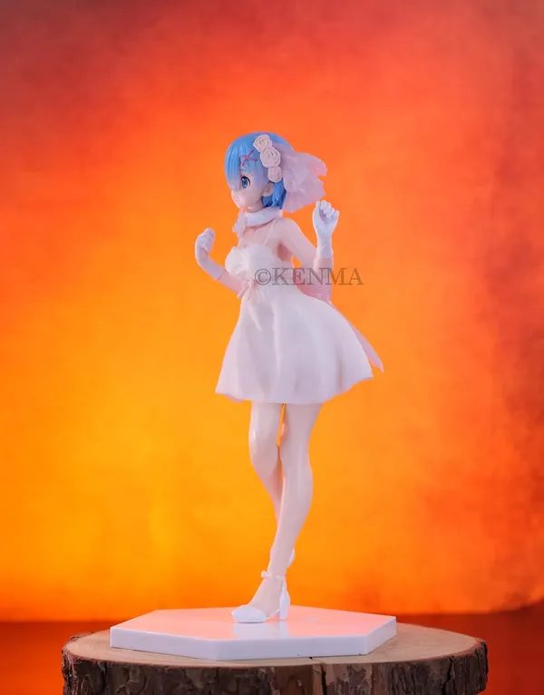 Re_Zero_Starting_Life_In_Another_World_Rem_Figure_Model_Zy_Pvc_(24_Cm)