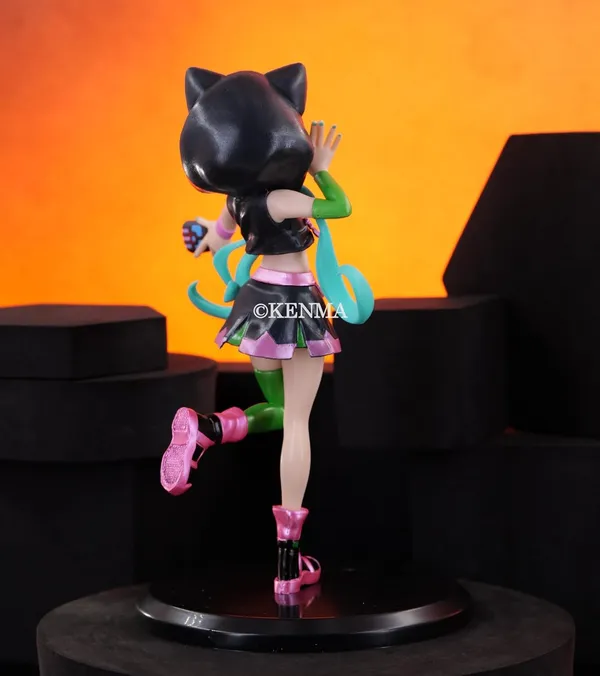 Wandering_Witch_The_Journey_Of_Elaina_Witch_Dress_Version_Anime_Action_Figure_Character_Model_Pvc_(13L_X_10W_X_20H_Cm)