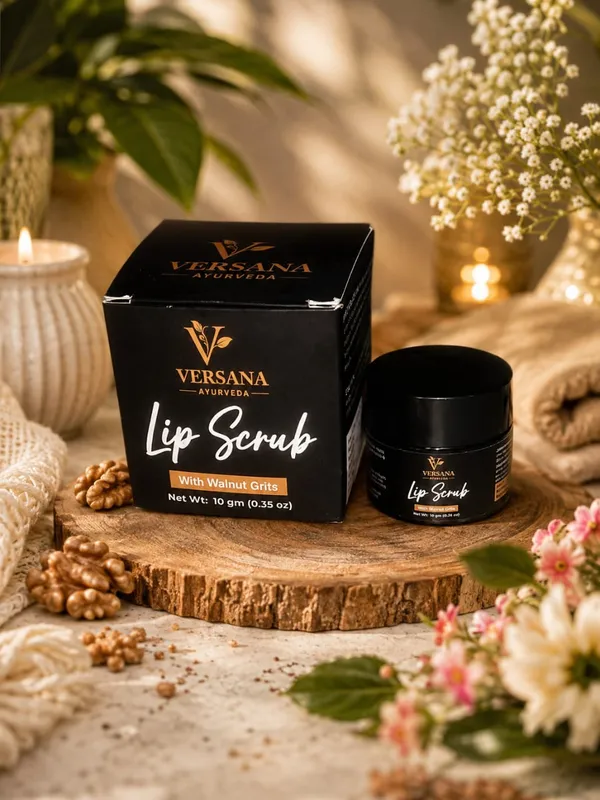 Versana_Ayurveda_Walnut_Grits_Lip_Scrub