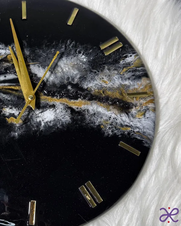 Milky_Waves_Wall_Clock