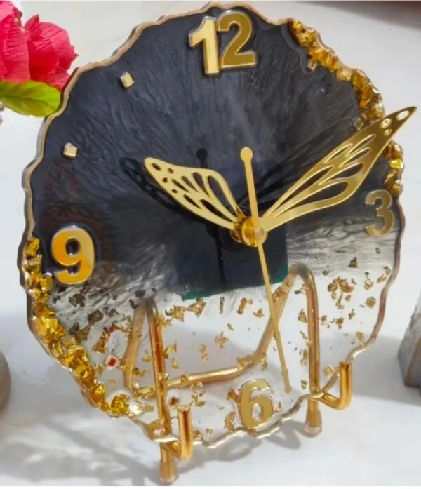 Gold_Resin_Art_Wall_Clock_For_Home_&_Office_Decoration