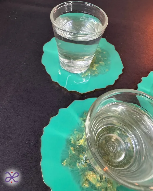 Green_Swirl_Tray_And_Coaster_Set_4_pc