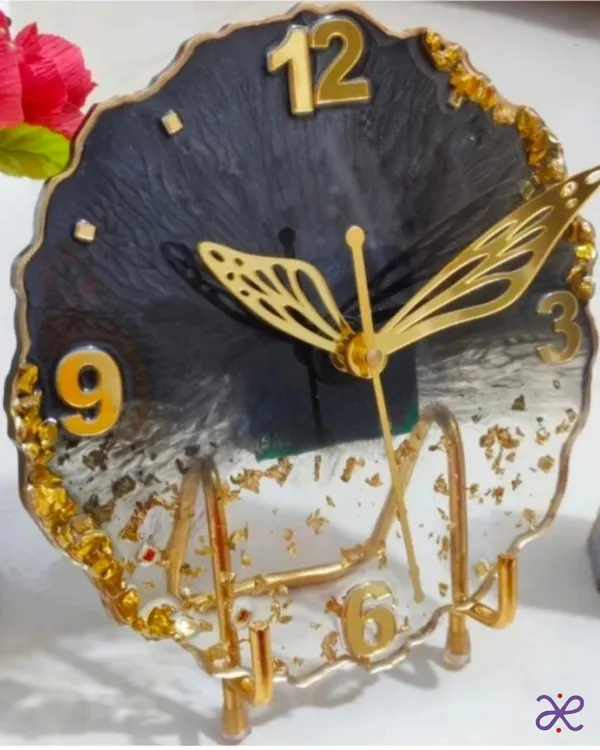 Butterfly_Table_Clock
