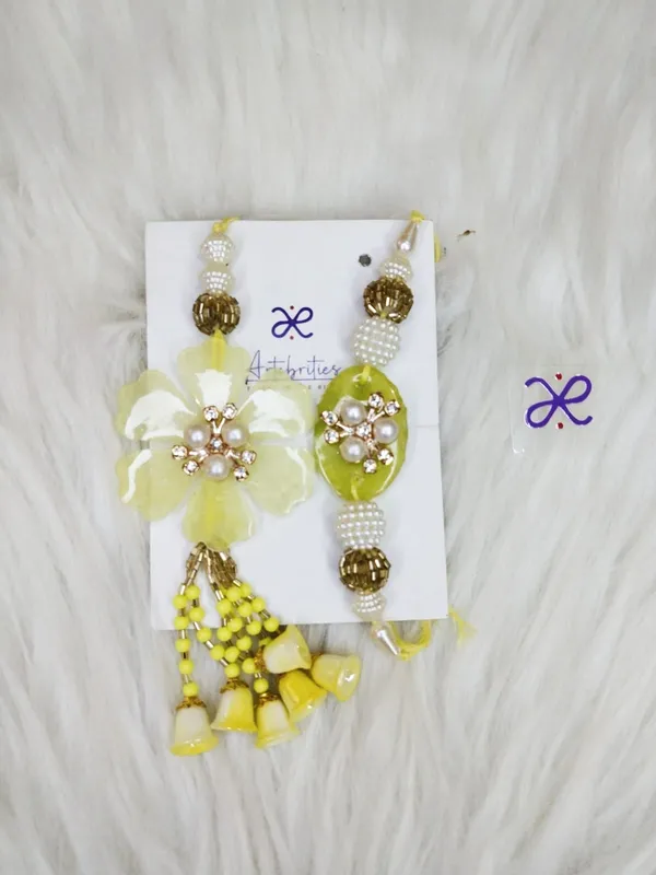 Broch_Bhaiya_And_Bhabhi_Pair_Rakhi_