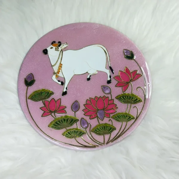 White_Cow_Design_Resin_Art_Wall_Art_For_Home_&_Office_Decoration