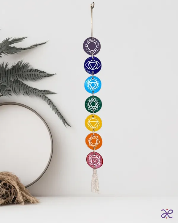 Seven_Chakra_Energy_Healing_Hanging