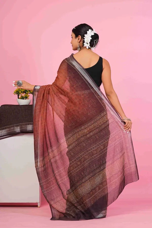 Bandhani_Print_Saree_with_Unstitched_Blouse_for_Women