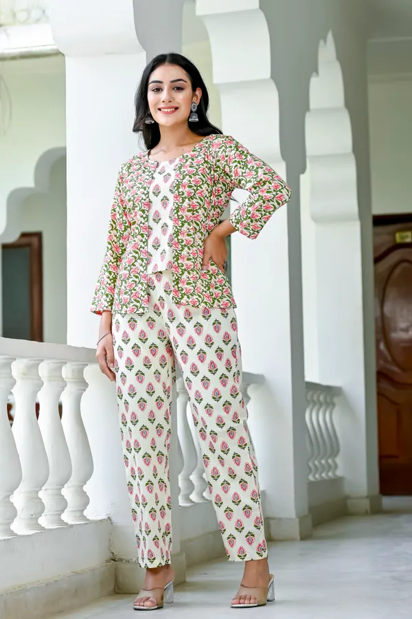 Off-White_Floral_Printed_Pure_Cotton_Co-Ord_Set_For_Women