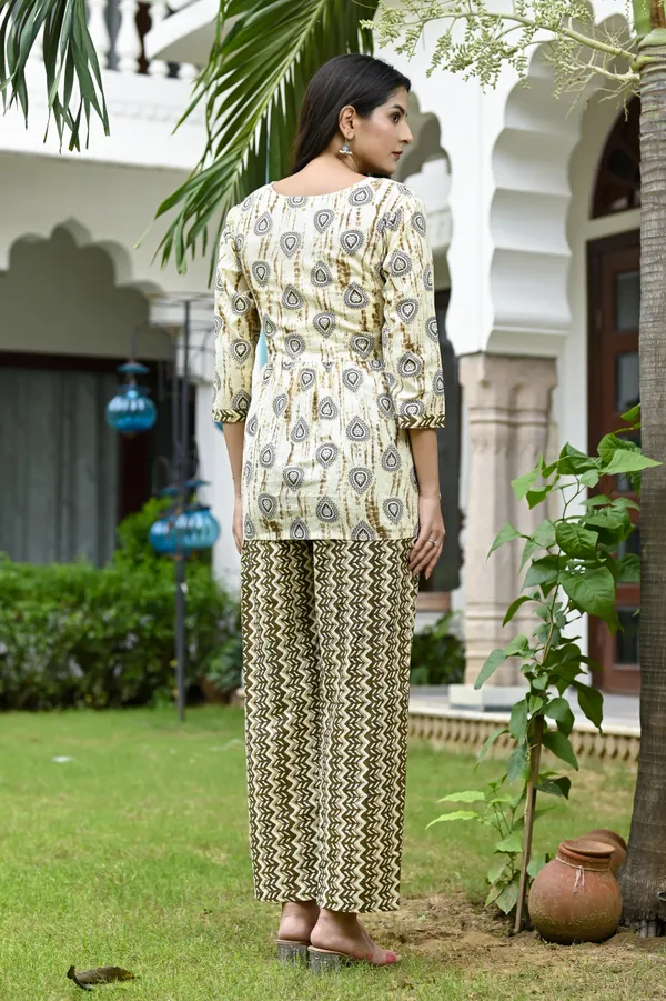 Off-White_Cotton_Co-Ord_Set_For_Women