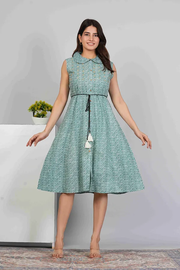 Stylish_Green_A-Line_Sleeveless_Printed_Dress