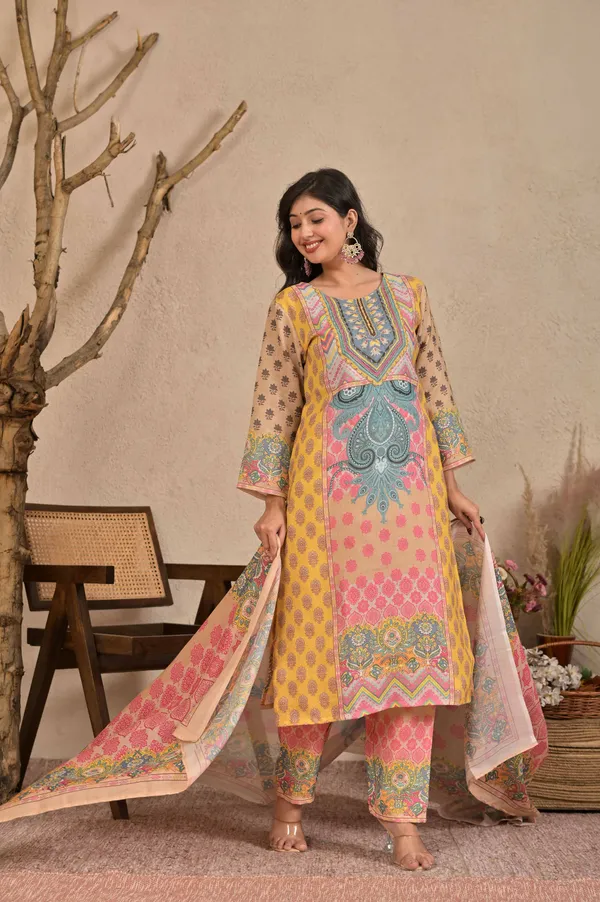 Women_Abstract_Printed_Straight_Shimmer_Kurta_with_Trousers_&_Dupatta