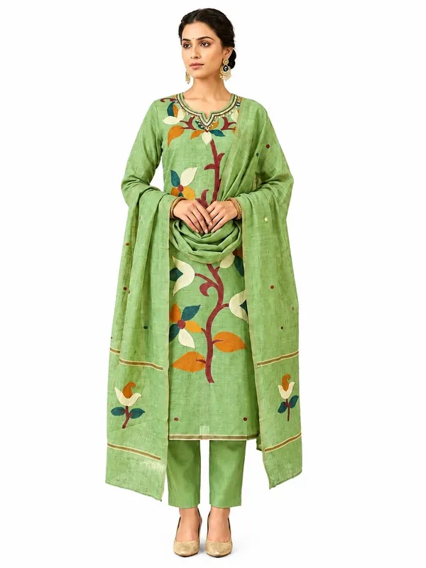 Green_Floral_Beads_&_Stones_Embellished_Chanderi_Jacquard_Kurta_Set_with_Trousers_&_Dupatta