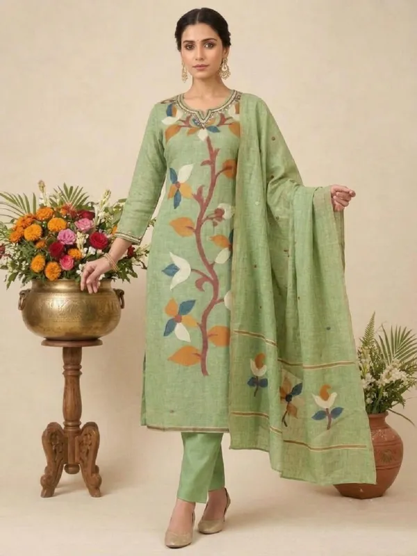 Green_Floral_Beads_&_Stones_Embellished_Chanderi_Jacquard_Kurta_Set_with_Trousers_&_Dupatta