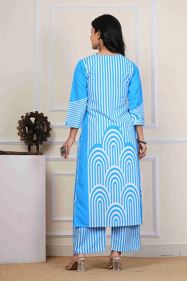 Women_Silk_Blend_Striped_Printed_Straight_Kurta_with_Trousers