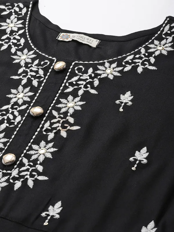 Black_Rayon_Kurta_For_Women