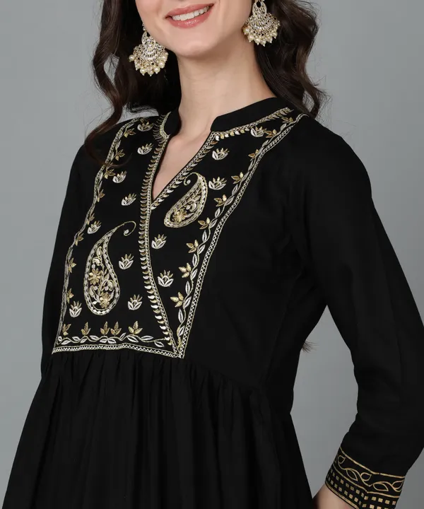 Black_Rayon_Gold_Embroidery_&_Floral__Kurtas__For_Women