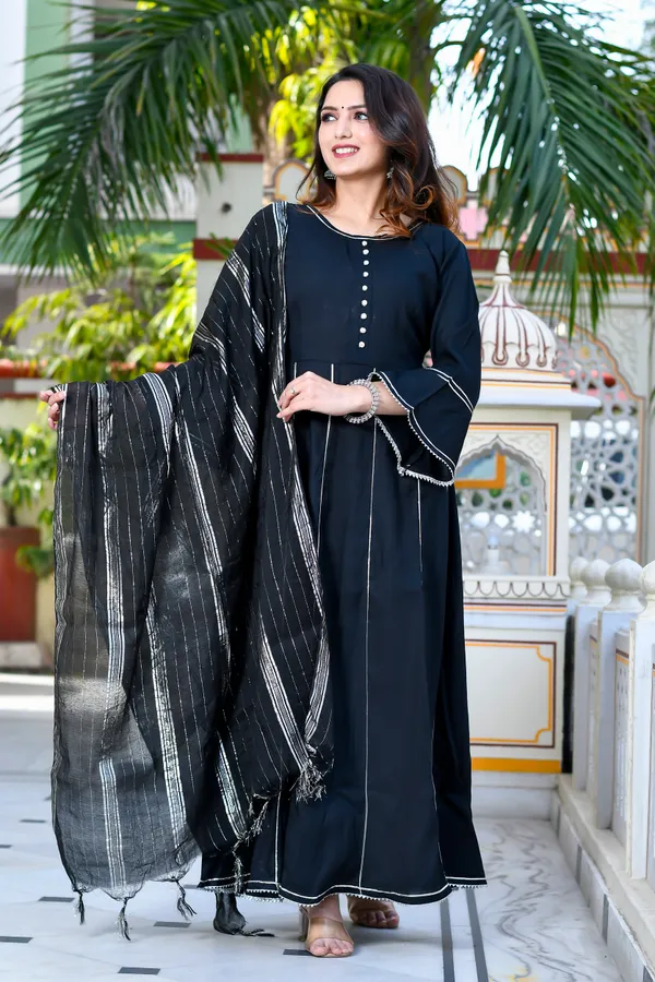 Black_Rayon_Kurtas_For_Women