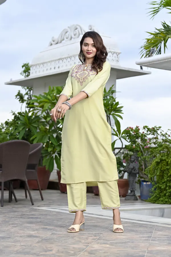 Green_Muslin_Co-Ord_Set_For_Women