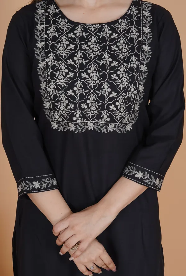 Black_Rayon_Kurta_For_Women