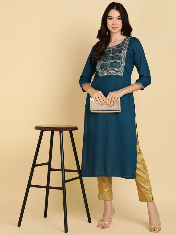Teal_Blue_Rayon_Kurta_For_Women