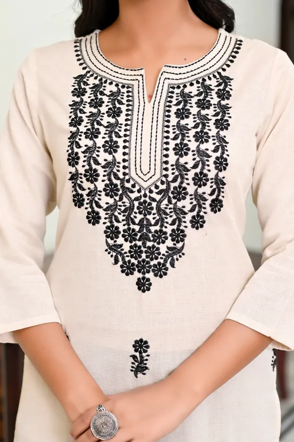 Off_White_Floral_Embroidered_Pure_Cotton_Straight_Kurta_For_Women